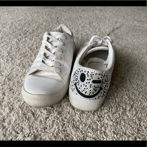 Steve Madden Smiley Sneakers